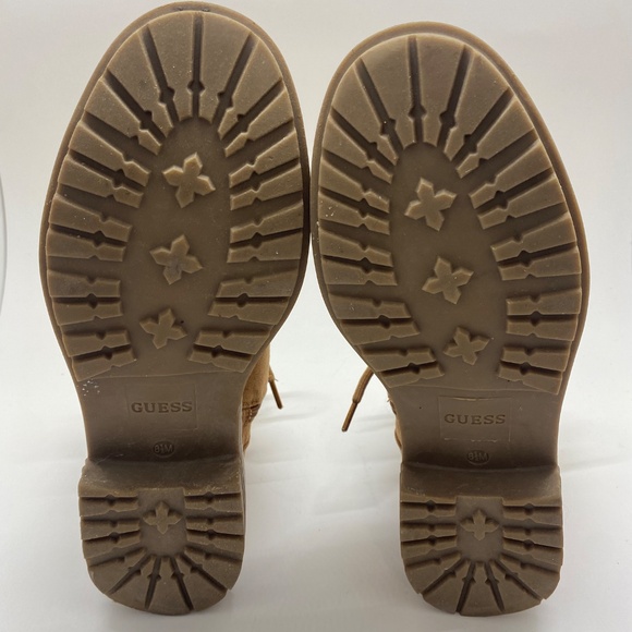 Guess Ladies 8.5 Boots - Picture 4 of 9